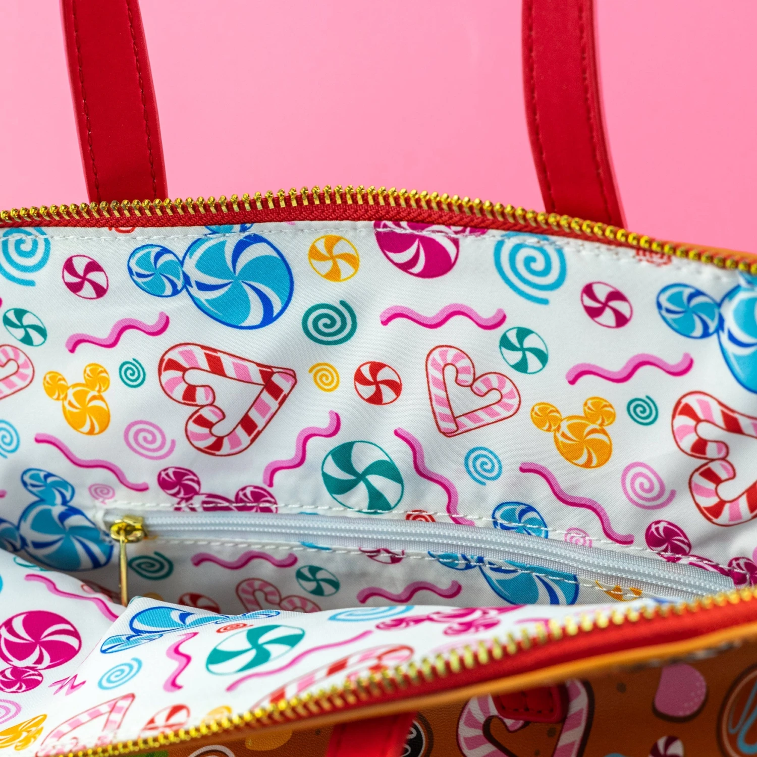 FUNKO Loungefly X Disney Christmas Gingerbread All Over Print Crossbody Bag 4 FUNKO Loungefly X Disney Christmas Gingerbread All Over Print Crossbody Bag - Image 4