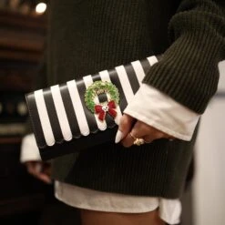 FUNKO Loungefly X Disney The Nightmare Before Christmas Wreath Collection -Camel Favour loungefly x disney the nightmare before christmas wreath collection 210112