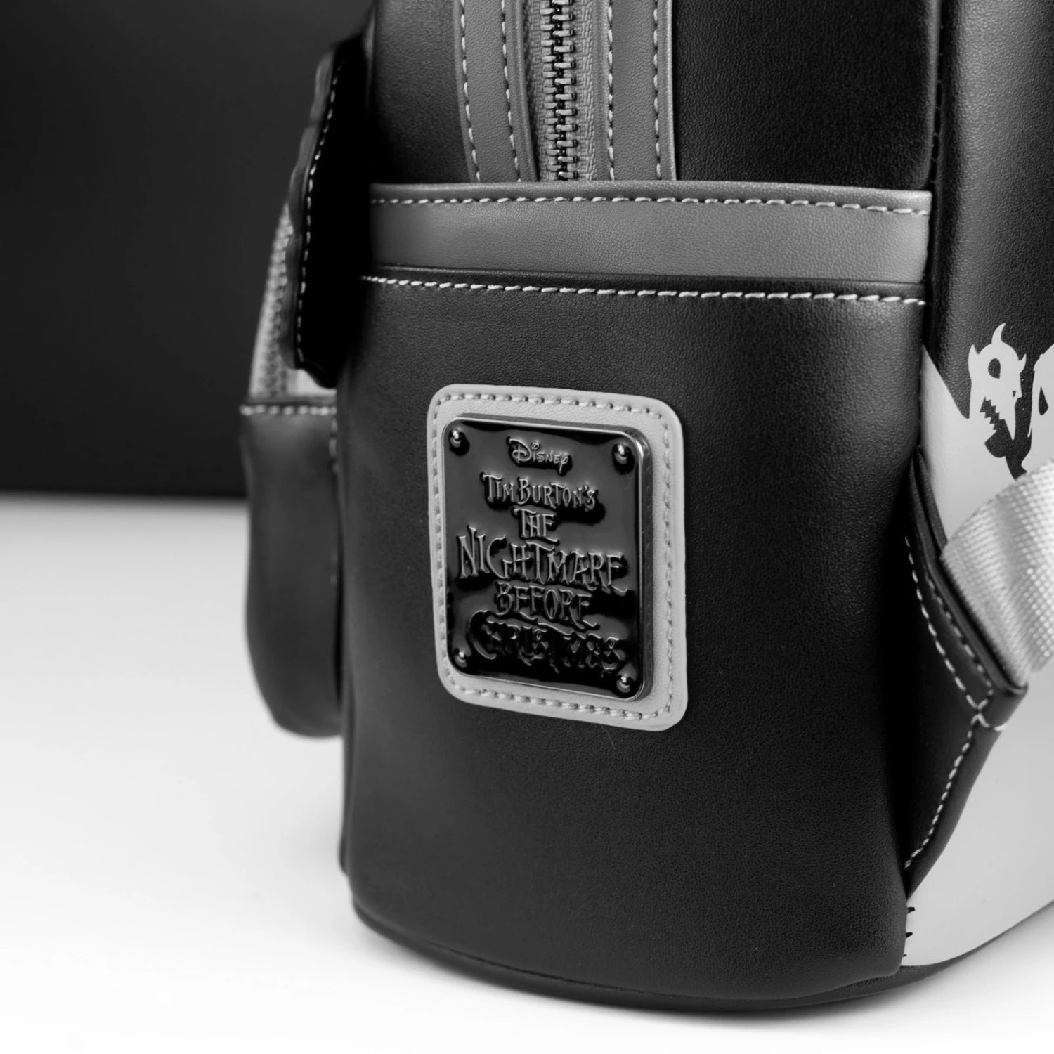 FUNKO Loungefly X The Nightmare Before Christmas Harlequin Demon Cosplay Mini Backpack 3 FUNKO Loungefly X The Nightmare Before Christmas Harlequin Demon Cosplay Mini Backpack - Image 3