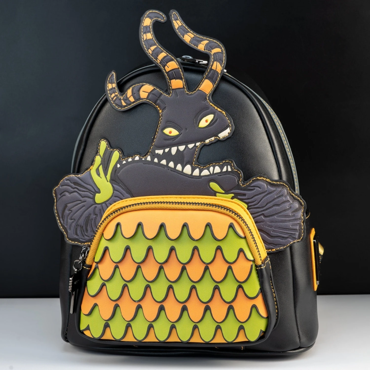 FUNKO Loungefly X The Nightmare Before Christmas Harlequin Demon Cosplay Mini Backpack 1 FUNKO Loungefly X The Nightmare Before Christmas Harlequin Demon Cosplay Mini Backpack