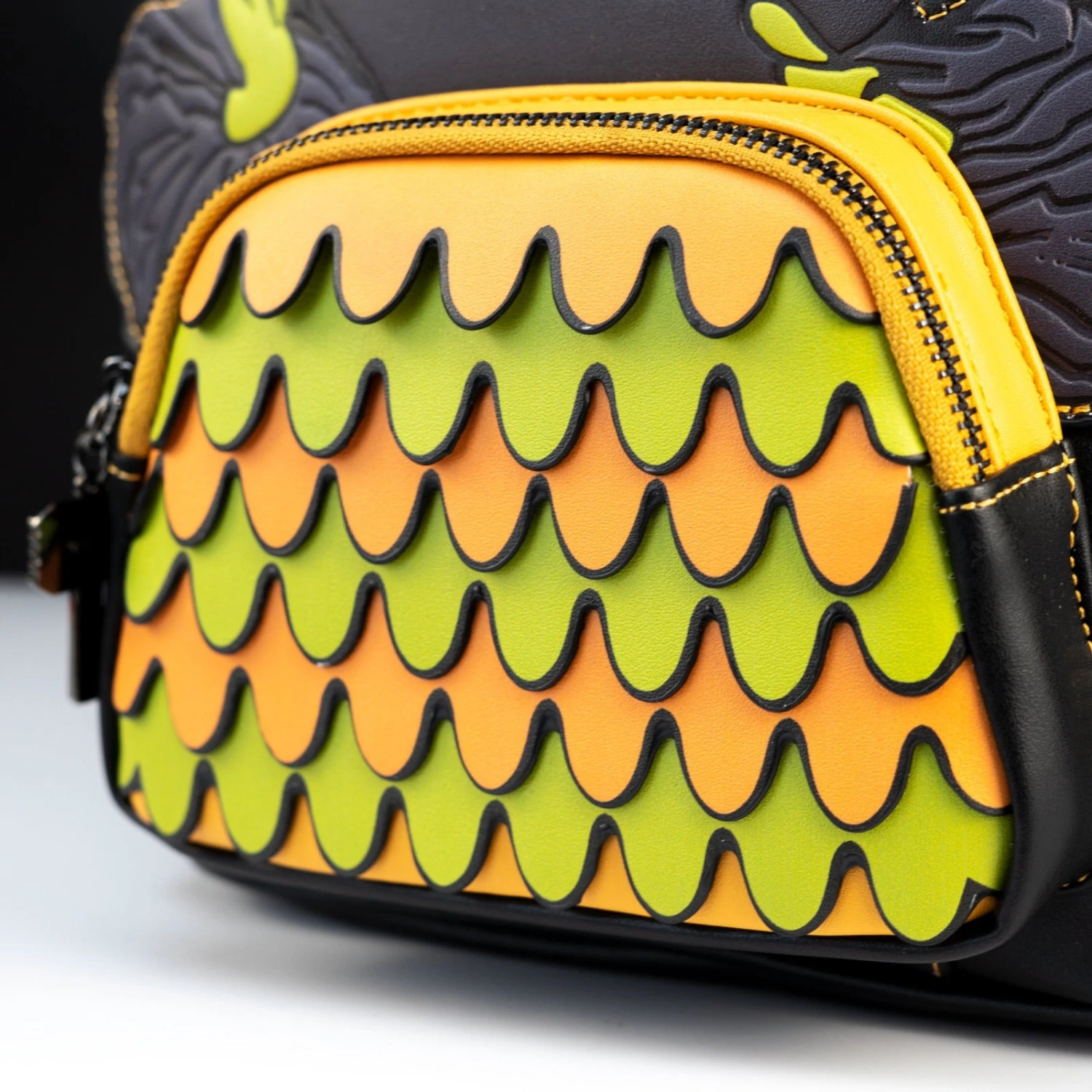 FUNKO Loungefly X The Nightmare Before Christmas Harlequin Demon Cosplay Mini Backpack 4 FUNKO Loungefly X The Nightmare Before Christmas Harlequin Demon Cosplay Mini Backpack - Image 4